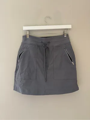 Athleta Trekkie Hiking Skort Gray Blue Built-In Shorts Women’s Size 4 thumbnail 3