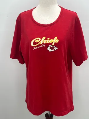NFL For Her Kansas City Chiefs NFL Women's Red Graphic Logo T-Shirt XL thumbnail 1