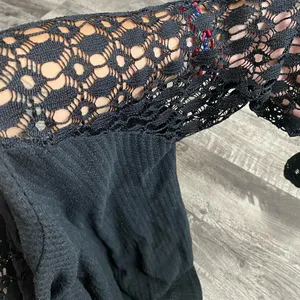 Women's top (Size xl) thumbnail 2