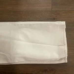 Abercrombie Women's White Jeans thumbnail 6