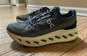 Oncloud running shoes cloud eclipse  thumbnail 1