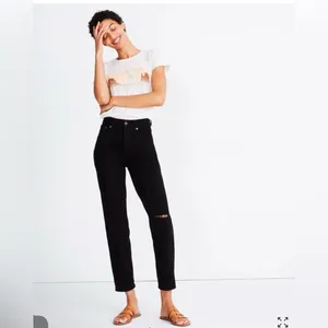 Madewell- The Perfect Vintage Jean Stone Black: Knee-Slit Edition 25 thumbnail 3