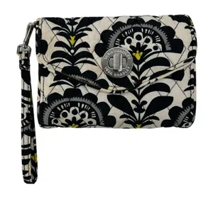 Vera Bradley Fanfare Your Turn Lock Smartphone Wristlet Wallet Quilted 13945-156 thumbnail 1
