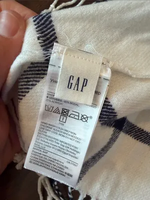 GAP White and Navy Windowpane Fringe Scarf - C54-162 thumbnail 2