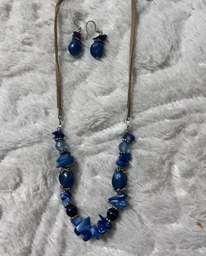 Blue necklace thumbnail 1