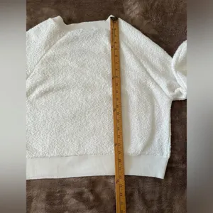 Soft & cozy white sweater thumbnail 2