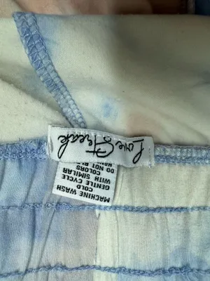 Love Streak Tie Dye Shorts Size Medium thumbnail 3