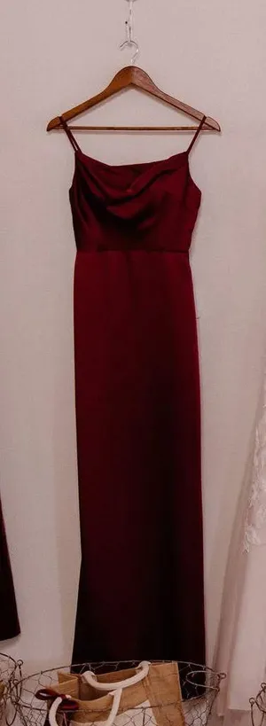 Maroon Bridesmaids Dress Red Size 4 thumbnail 1