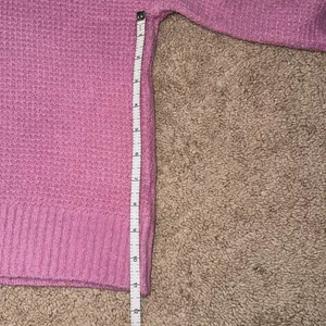 Anthropologie cropped oversized sweater thumbnail 6