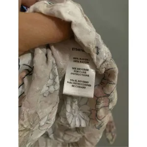 Em Crème Floral Wrap Blouse Size Small Pink thumbnail 7