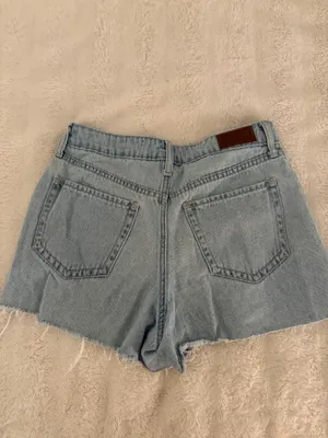 Hollister jean shorts thumbnail 2