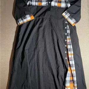 Black Plaid Button thumbnail 1