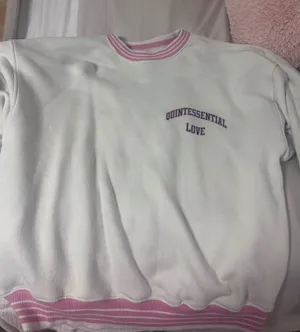 Quintessential Love crew neck White Size M thumbnail 1