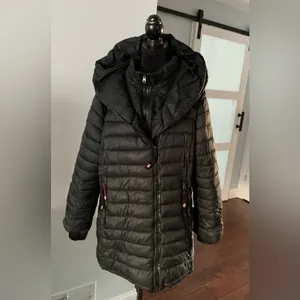 Women’s CANADA WHATHER GEAR puffer coat🖤 thumbnail 4