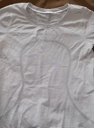 Swiftly Relaxed Short Sleeve thumbnail 2