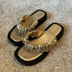 Target Gold Flip Flops thumbnail 2