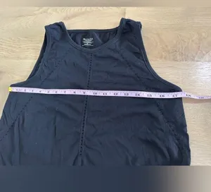 Athleta Foothill Tank top split back Black medium thumbnail 7