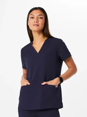 FIGS Casma Three-Pocket Scrub Top thumbnail 1