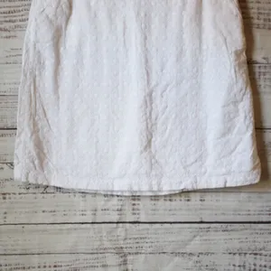 L.L..Bean favorite fit white eyelet fairhaven a-line skirt Size 8 thumbnail 3