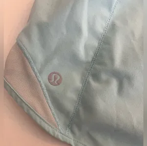 Lululemon Hotty Hot Shorts 4” thumbnail 2