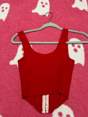 Mystique Boutique Stylish red sleeveless top with a front zipper. Perfect for casual outings. thumbnail 5