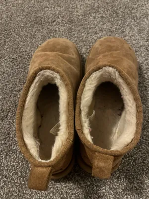 UGG Boots Mini thumbnail 3