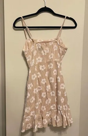 Princess Polly Cream and White Floral Wrap Mini Dress Size 6 thumbnail 3