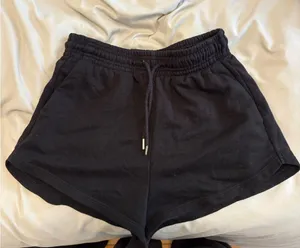 H&M Black Athletic Women's Shorts thumbnail 1