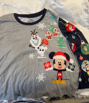 Disney Grey & Navy Mickey & Olaf Holiday Long-Sleeve Top thumbnail 1