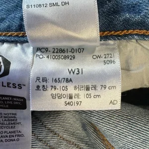 Levi’s Wedgie Size 31 NWOT‎ thumbnail 6