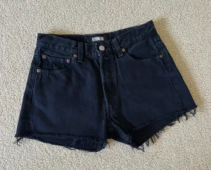 Shorts thumbnail 1