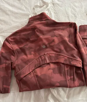 Lululemon Define Jacket thumbnail 3