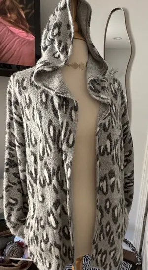BB Dakota Gray & Black Leopard Print Open Front Cardigan Jacket thumbnail 1