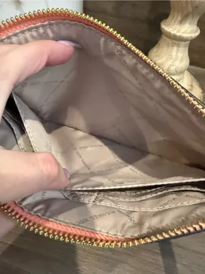 MICHAEL KORS Peach Leather Wristlet Clutch thumbnail 9
