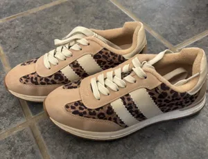 DV by Dolce Vita Tennis Shoes thumbnail 1
