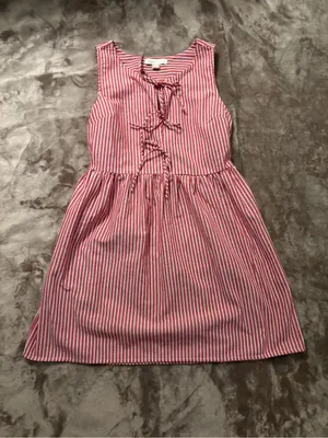 Monteau Dress Women’s Size M Red and White Striped Tie-Neck Top thumbnail 5