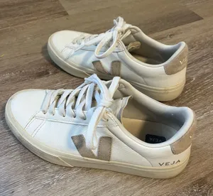 Veja Campo Leather Sneaker White Tan thumbnail 1