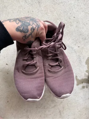Nike Tanjun Women’s Running Shoes Mauve Pink Mesh Sneakers Size 9 thumbnail 10
