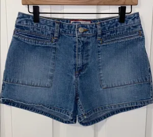 Vintage Y2K Old Navy Jean Shorts Mid-Rise Size 6 thumbnail 1