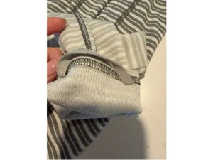 Patagonia Capilene 3 Midweight 1/4 Zip Top Size M Grey White Striped thumbnail 8
