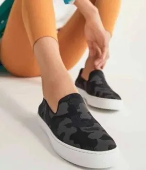 Rothy’s The Original Slip on Sneaker in Camo Grey Black Size 10 thumbnail 1