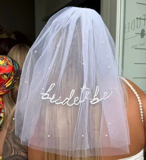 Boutique Bride to be veil thumbnail 1