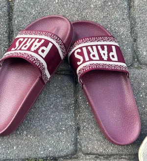 Paris slides Red Size 6.5 thumbnail 1