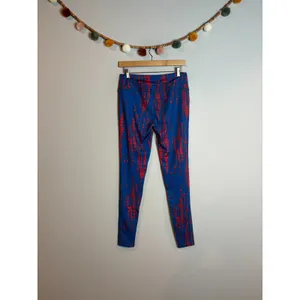 Buffalo Bills NFL patterned leggings thumbnail 2