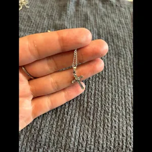 925 Sterling Silver necklace plus pendant beautiful cross thumbnail 2