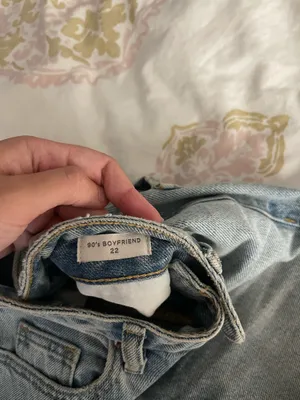 PacSun High-Waisted Ripped Jeans Straight Leg thumbnail 3