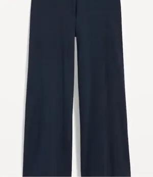Old Navy Crop Pants thumbnail 3
