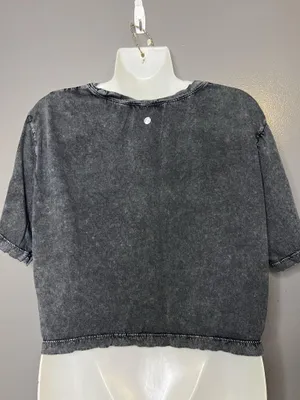 Z By Zella Shirt Womens Medium Gray Acid Wash Cropped Short Sleeve Athletic thumbnail 4