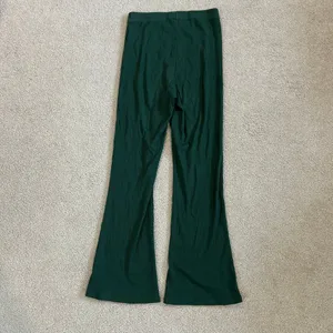 Aerie Flare Ribbed Green Leggings Sports Yoga Workout Exercise Size XS thumbnail 3