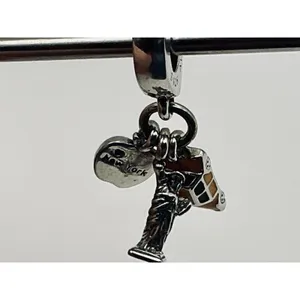 Pandora 797198ENMX New York Highlights Taxi Liberty Apple Dangle Charm Retired thumbnail 4